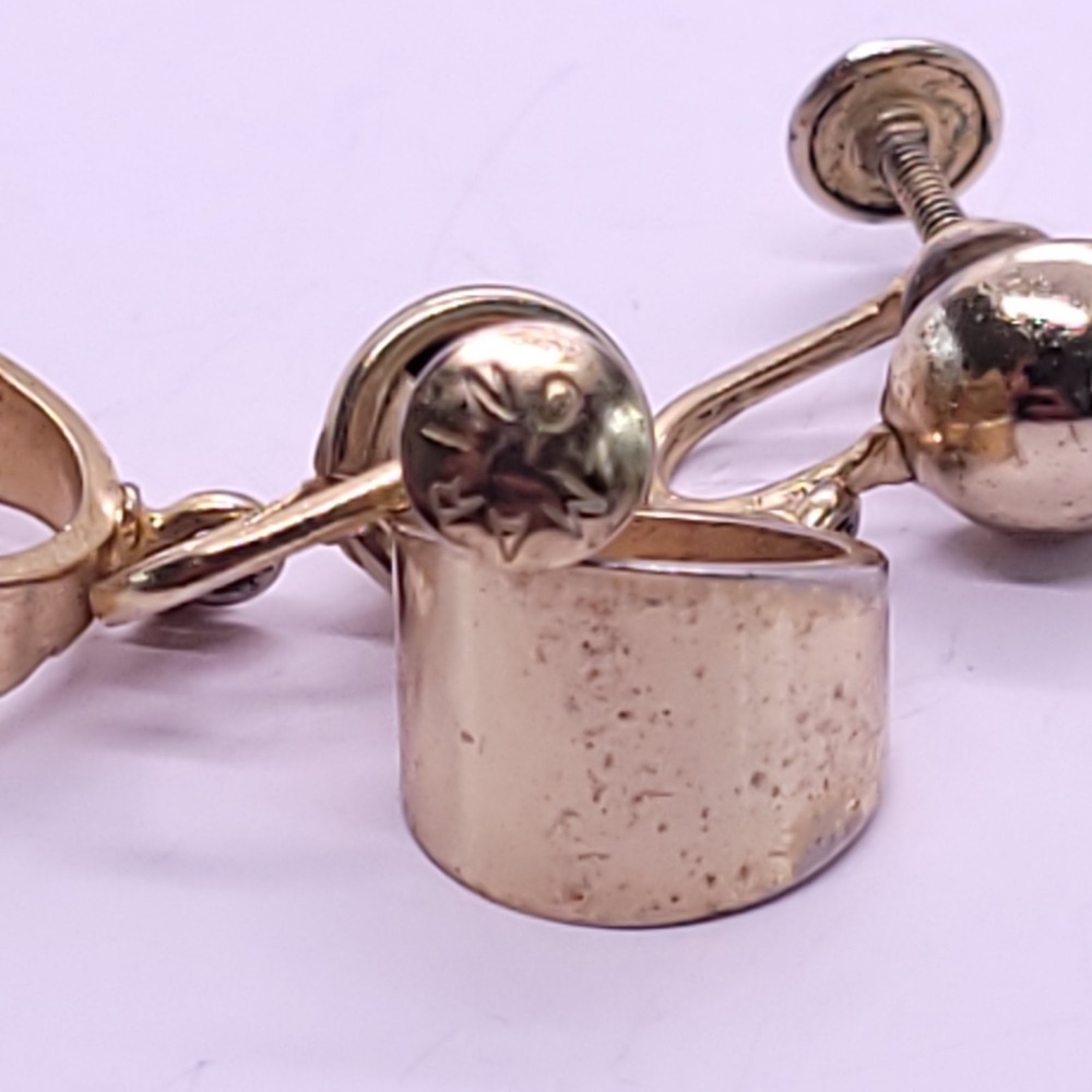 Marino Vintage Modernist Gold Tone Screwback Earrings Sculptural MCM Handcuffs